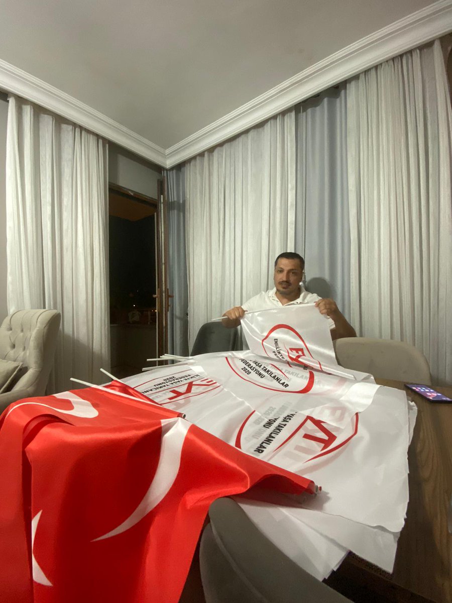 #KadıköyeGelSesiniDuyur
Sancaktepe den selam
 görev tamam arz ederim <a href="/ArzuLastikci/">EYT & EF Arzu LASTİKCİ</a>