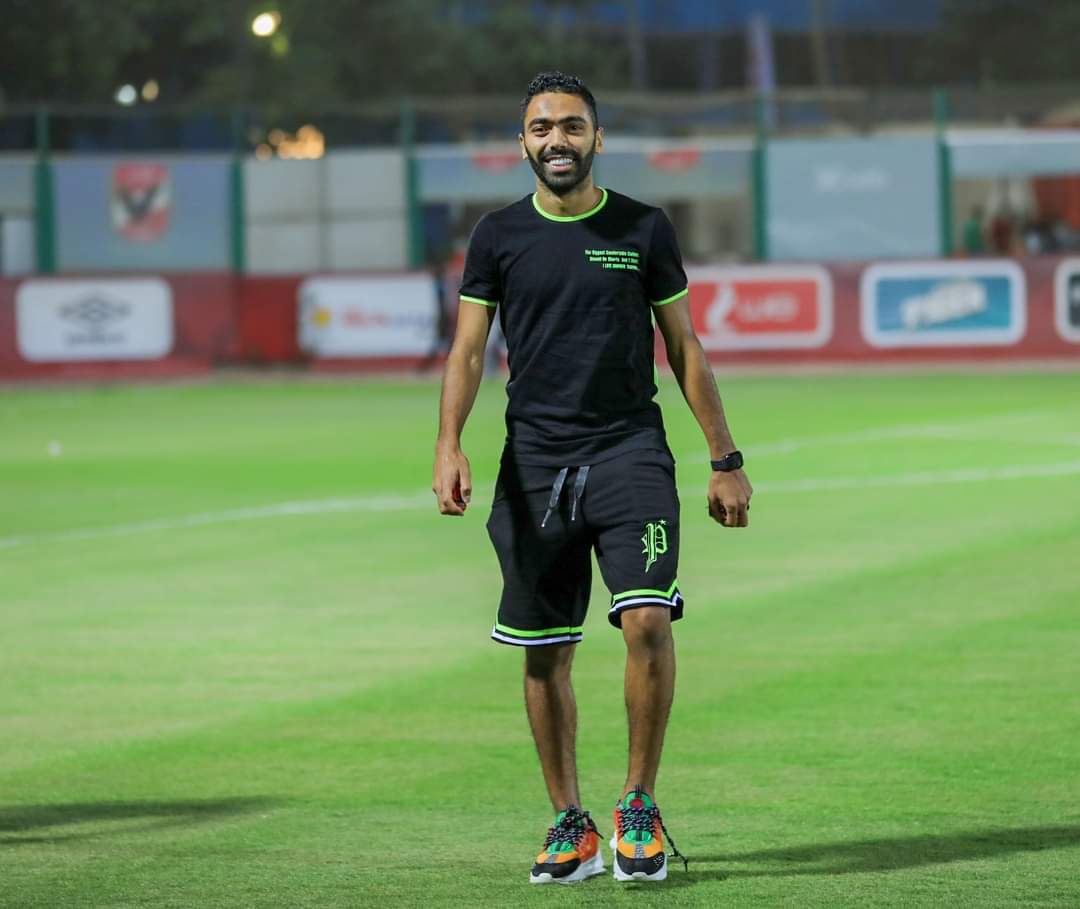 omar89eldeeb's tweet photo. طول عمر المواقف دي بتحصل في الملاعب واكتر منها وكلنا شوفنا زيدان في كاس العالم وابراهيمو فيتش وغيره وغيره مشوفناش حد اتكلم انها جريمه ولا عنصريه ولا ضد حقوق الانسان مثلا 
#صحف_المغرب_تثير_الفتن https://t.co/9mo4GBiWJM