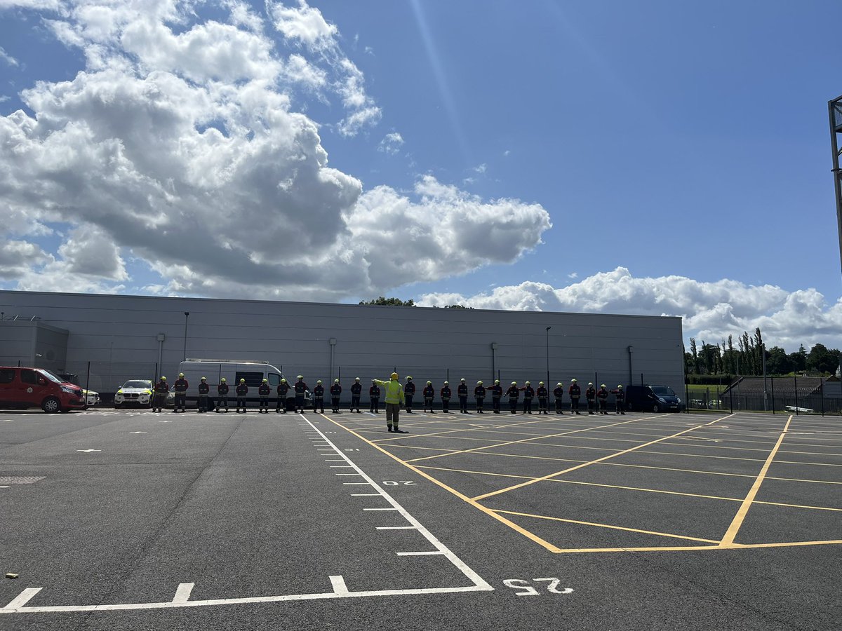 youthdfrs's tweet photo. Today we kicked off our Cadet Camp weekend! The young people have been practicing for their celebration day tomorrow, after completing a 2 year course of Fire Cadets here at Derbyshire… oh and we’ve had some amazing pizzas to finish off the day! 👨‍🚒🍕🔥 @mickwood @DerbyshireFRS https://t.co/XtT8TvmCjI