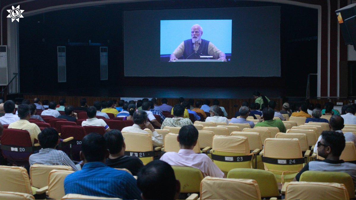 nitrourkela's tweet photo. Deans, faculty, staff, and students gathered at BB Auditorium, NIT Rourkela to watch the live telecast of Hon'ble PM Shri @narendramodi Ji's address during the inaugural event of 2nd Akhil Bharatiya Sikhsha Samagam.  

https://t.co/2xrM9bxw5P

@EduMinOfIndia #3YearsOfNEP2020 https://t.co/CfUCzr6TiT