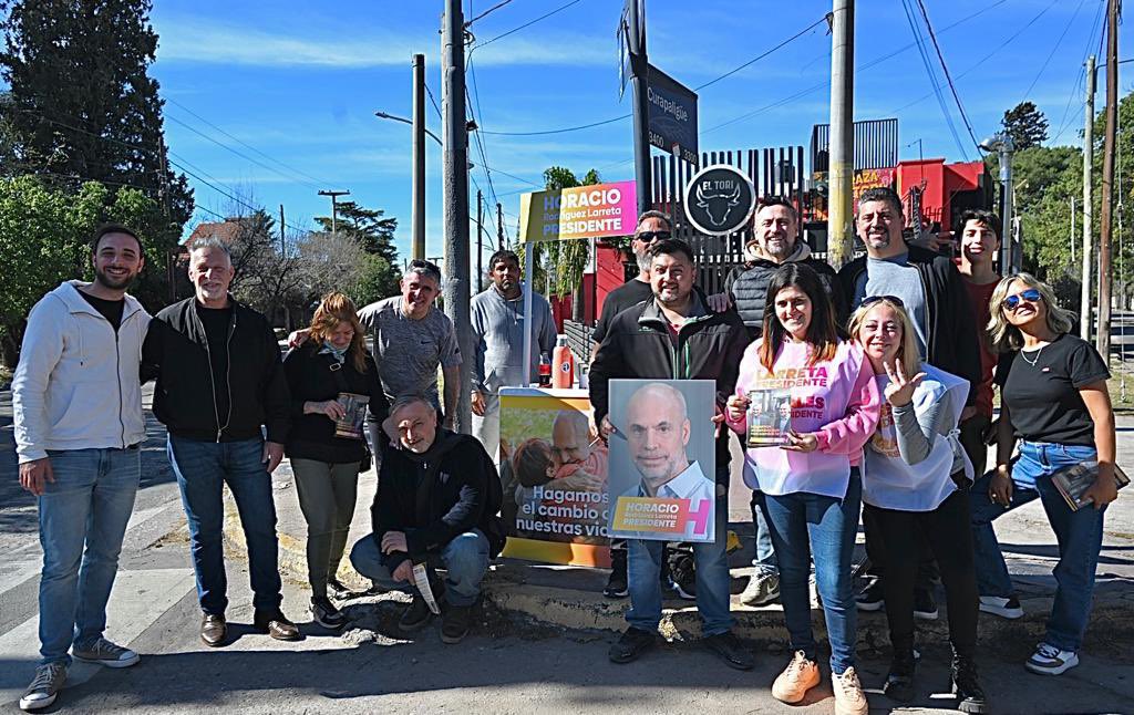 ramonjmestre's tweet photo. La Argentina que viene es la del empleo, la de los emprendedores, la de las oportunidades, la de las certezas y los valores. #ElCambioDeNuestrasVidas es con @horaciorlarreta y @GerardoMorales. https://t.co/DA9DFBAvdX