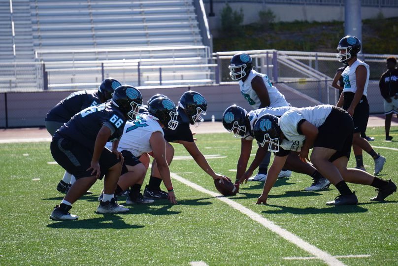 CSHS_Football's tweet photo. #GoCougars 
#WeAreCanyon https://t.co/703VHjQurv