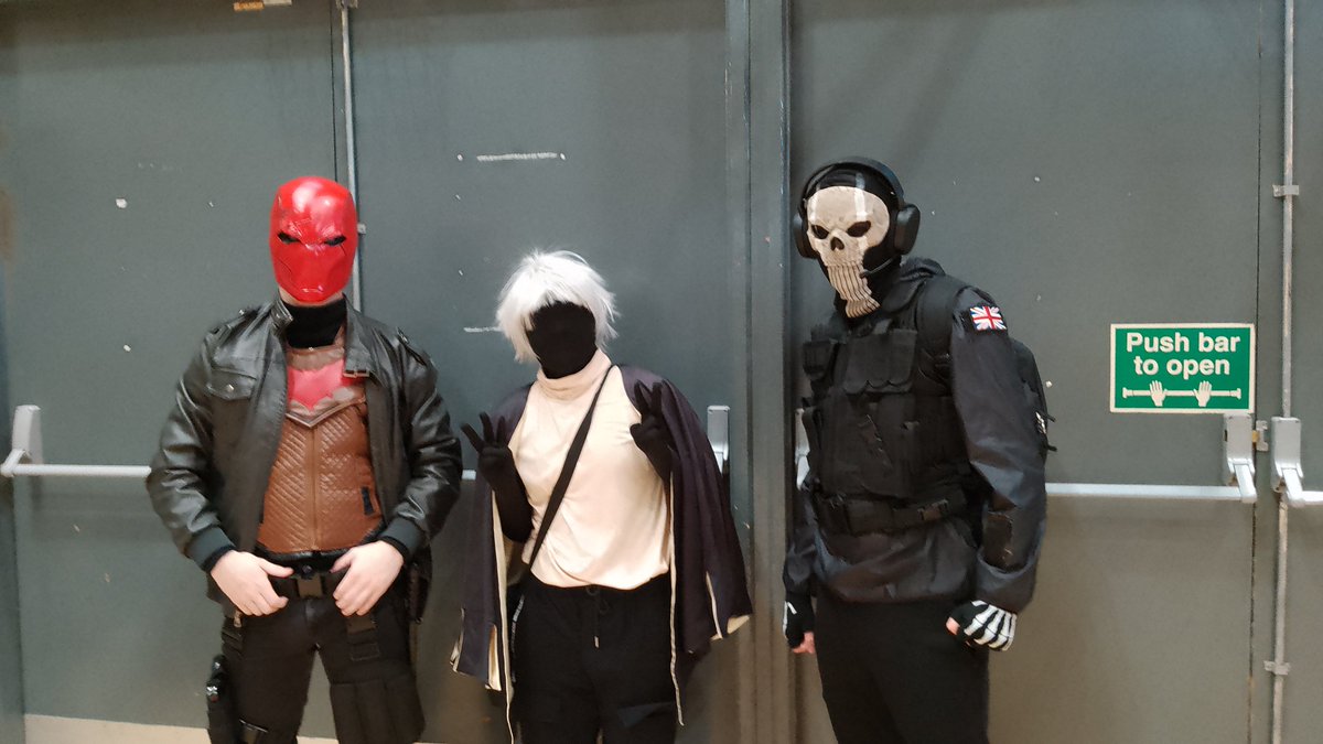 the con was amazing! too warm to have the full face covering on the whole time but the mask did just fine lmao. met some amazing people and am super looking forward to the next one!! #BGCPComicCon