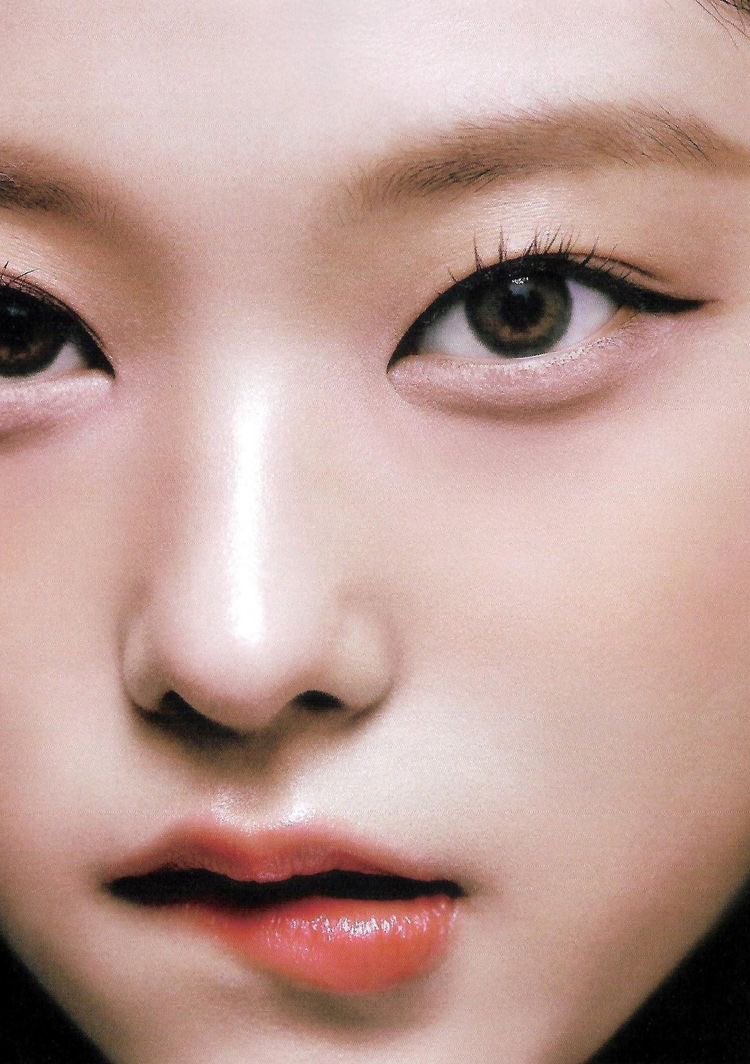 —— kang haerin; 2006