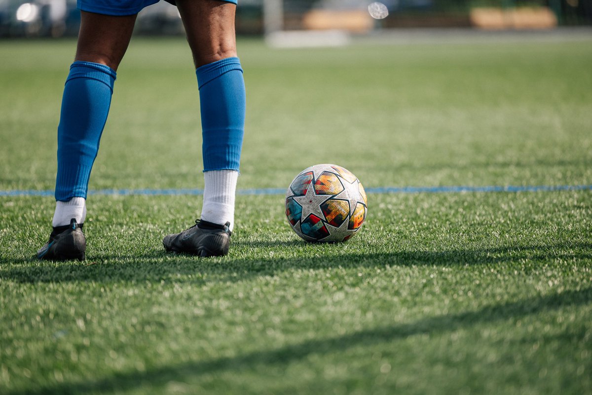 oldbridge_fc's tweet photo. What is your preferred style of sock-wear as a footballer?

Option 1, 2, 3 or 4? ⬇️

#BRIDGITAL 🌍 https://t.co/AkwhOY6Epl