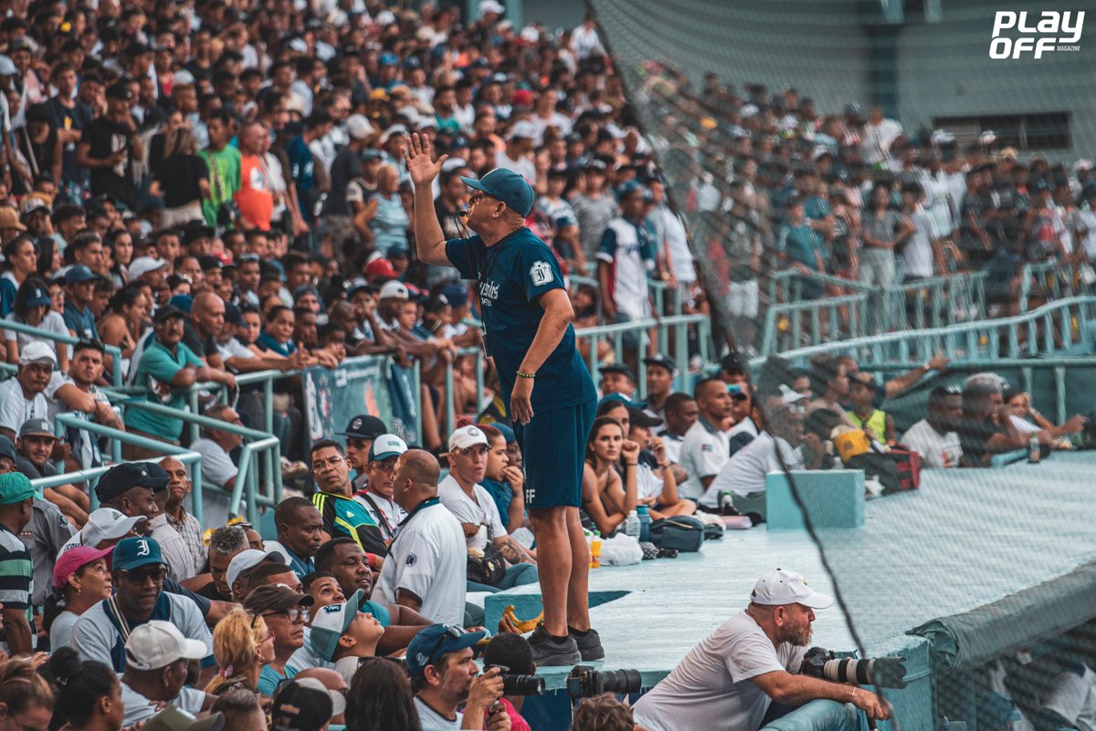 El Clásico de la pelota cubana desde el lente de #PlayOffMagazine📸 <a href="/hanselleyva/">Hanselleyva</a>