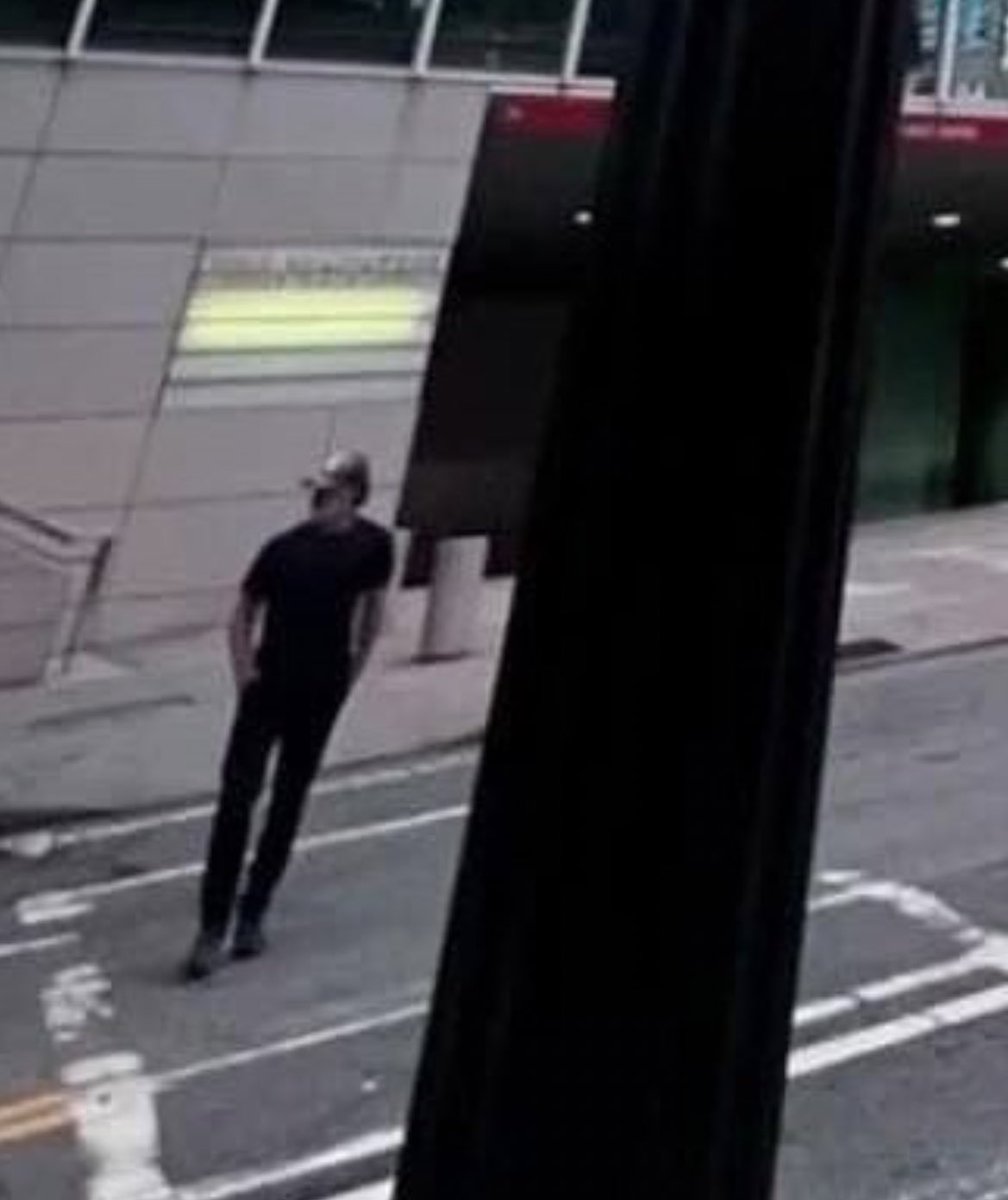 remember when Andy’s stans used to be stalkers