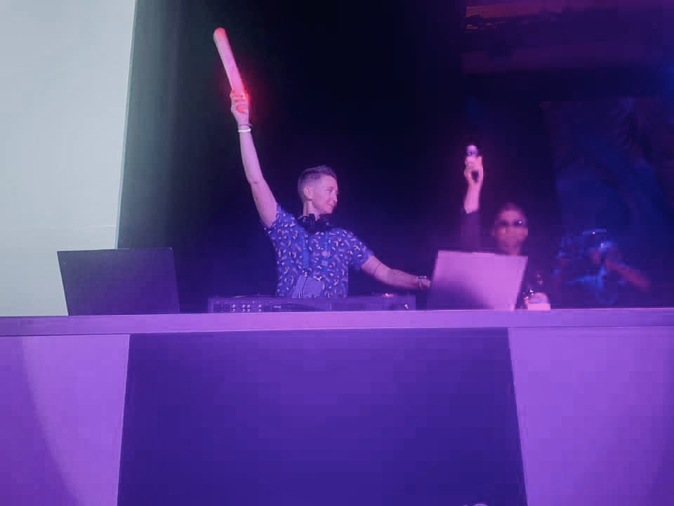 rennickteach's tweet photo. The group that we brought to #INSTCon23 dubbed me DJ Bananas! 🤣🍌📀🪩
•
#MDPurpose #SAVBananasLeadership https://t.co/a7FaiMtm9Z