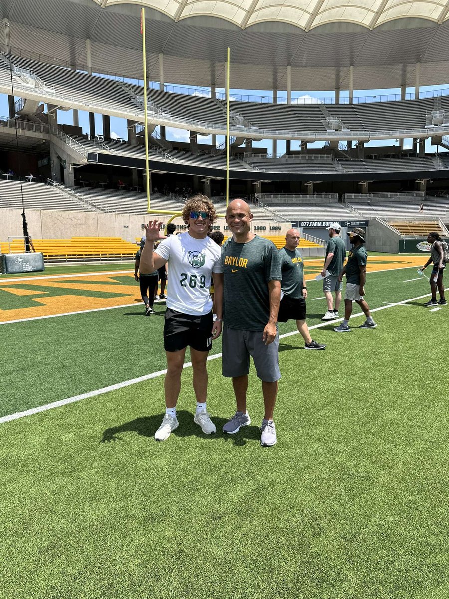 Aiden Ross tweet media