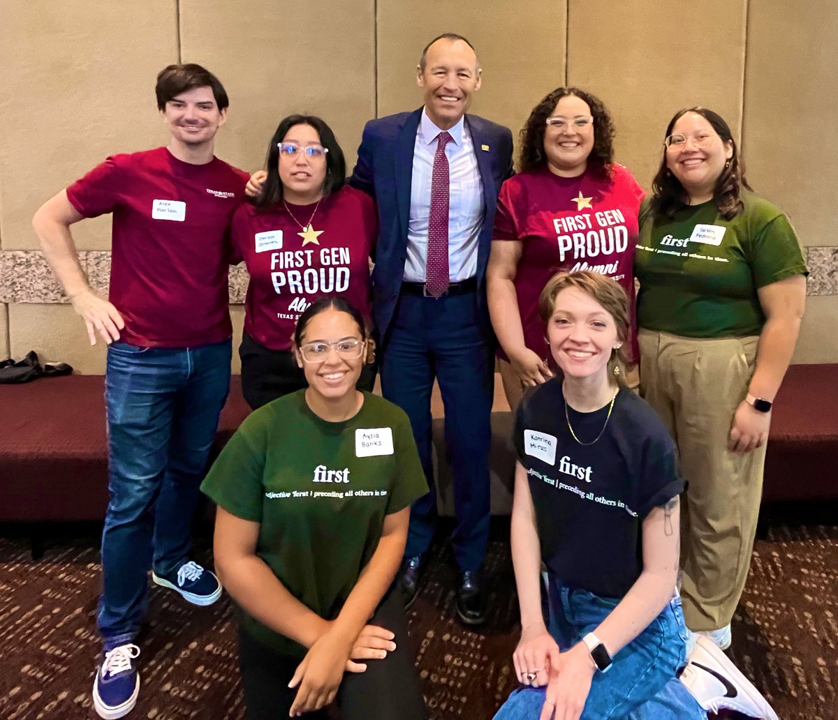 kdamp's tweet photo. Shout out to the @TXSTFirstGen leaders and their facutly, staff, and student volunteers who make days like today possible! Thank you, especially, Dr. @victoriagblack1 and Dr. @AlmanzarPhD - both first gen graduates!🐾 https://t.co/FT56q6Hiny