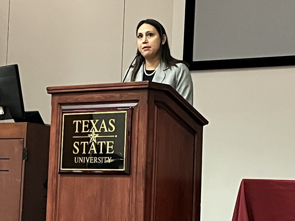 kdamp's tweet photo. Shout out to the @TXSTFirstGen leaders and their facutly, staff, and student volunteers who make days like today possible! Thank you, especially, Dr. @victoriagblack1 and Dr. @AlmanzarPhD - both first gen graduates!🐾 https://t.co/FT56q6Hiny