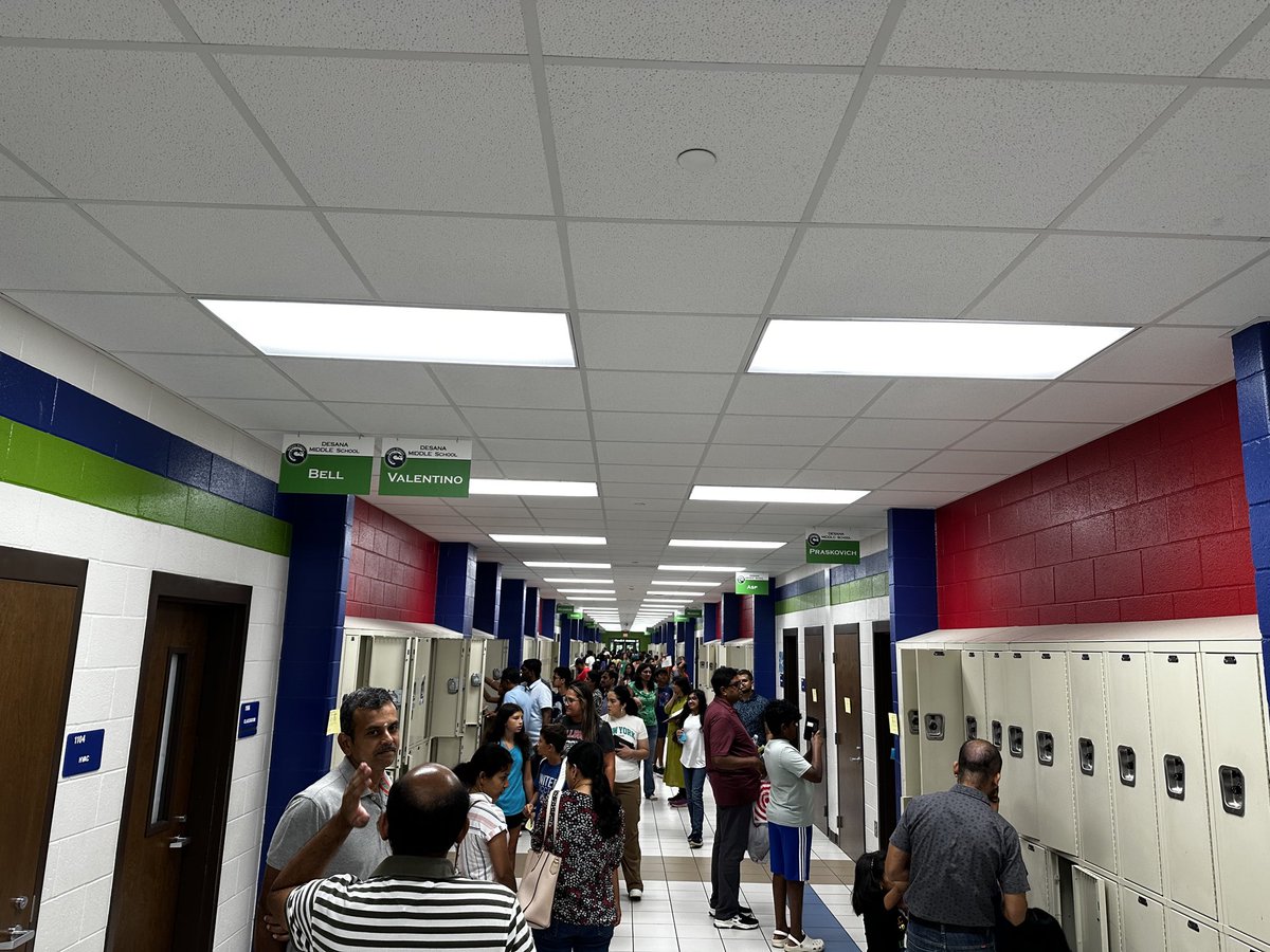 We enjoyed hosting our ⁦<a href="/DeSanaMiddle/">DeSana MS</a>⁩ Families today during our community preview event! ⁦<a href="/DMSPeyt/">Peyton</a>⁩ ⁦<a href="/jamiebui23/">Jamie Bui</a>⁩