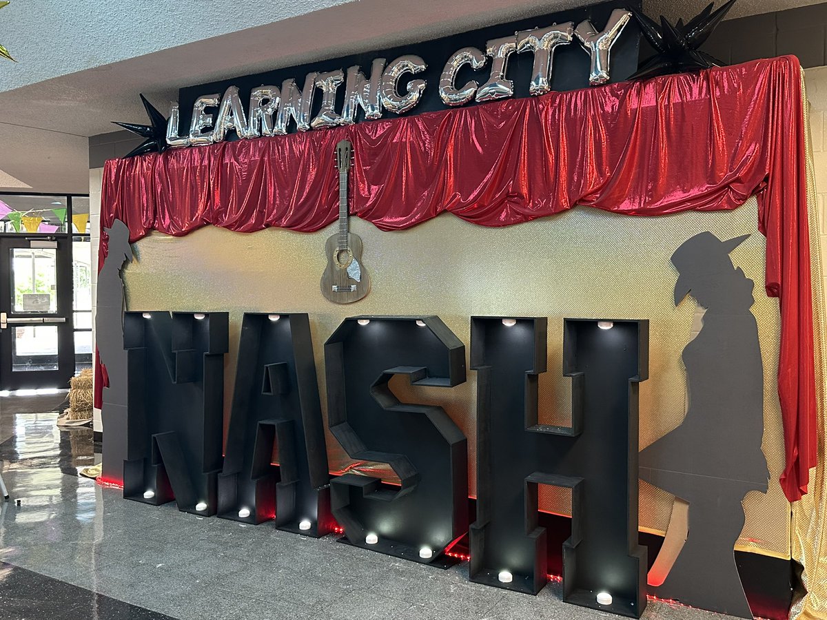 AThurston79's tweet photo. Can’t wait to see the faces of our students when they see our school, Nash transform into “Nashville Learning City!” #NashLearns #BeTheDifference https://t.co/b9bVKL8te6