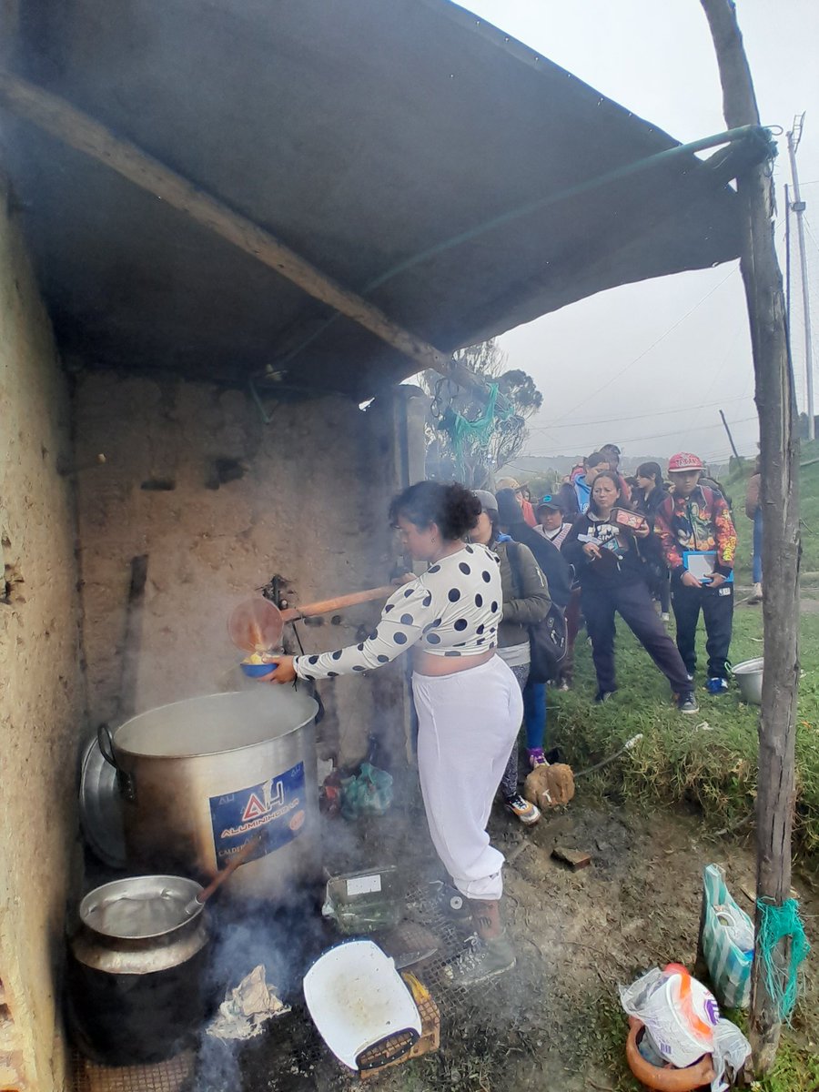 TamaraPaolAH's tweet image. Alegría total somos #RedesPaz