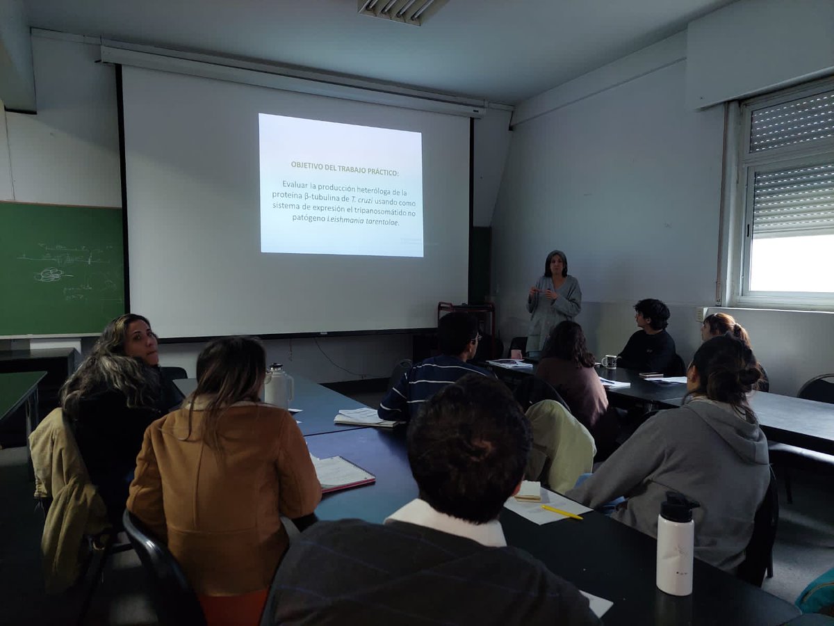 InTryps's tweet image. Semana del X Curso Internacional de Biología molecular de Trypanosomátidos con los integrantes del @InTryps cargo de TPs de Inmunología y Biotecnología de la Enfermedad de Chagas @UNUBIOLAC