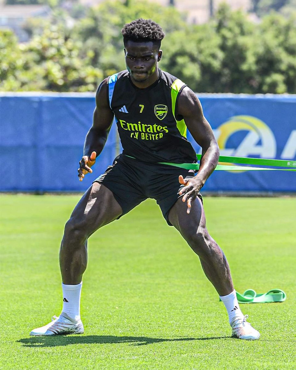 #الدوري_الانجليزي 
اشتقنا السبت الممتاز 
#ارسنال