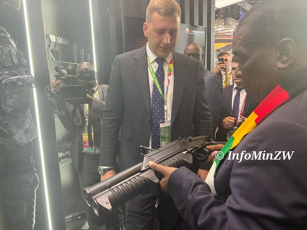 KakwenzaRukira's tweet photo. These headless African presidents want guns so that they can keep oppressing their own people. Matako people https://t.co/96Vvv2cEAI