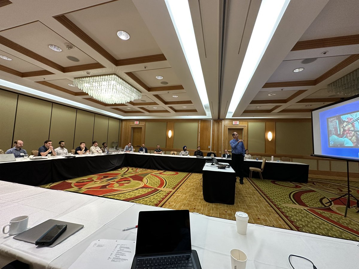 BobbyYanagawa's tweet photo. Day 1 CSCS Bootcamp for 🇨🇦🇨🇦 Cardiac Surgery Residents 💪💪🫀🫀. Group learning, interaction, making friends, mentorship -  @UofTCVsurgery @uoftmedicine @UnityHealthTO https://t.co/6bhO0QJ3i2