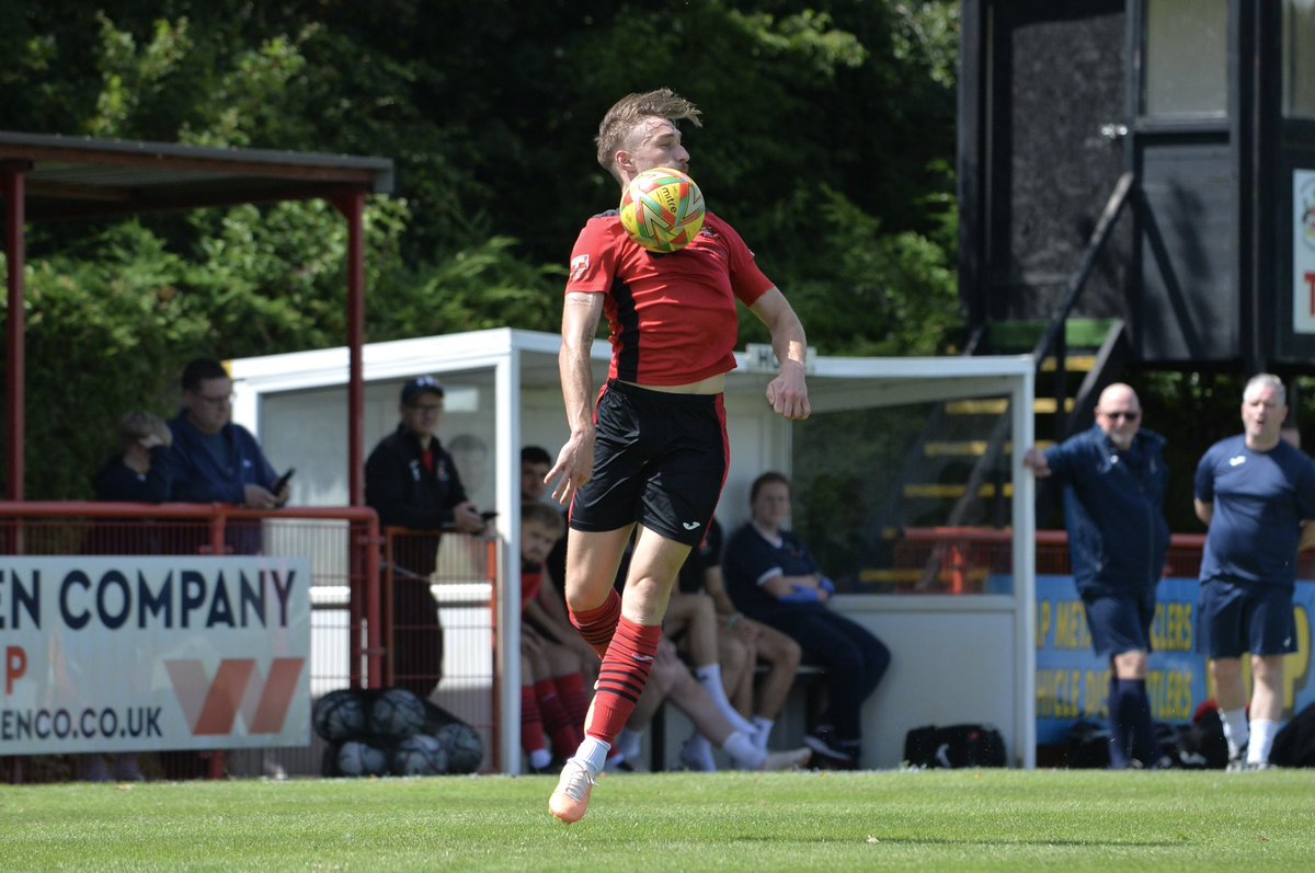 needhammktfc's tweet photo. OUR CB IS BETTER THAN YOURS 🔥

#NeedhamMarketFC #OneOfOurOwn https://t.co/EQLSBKuwu7