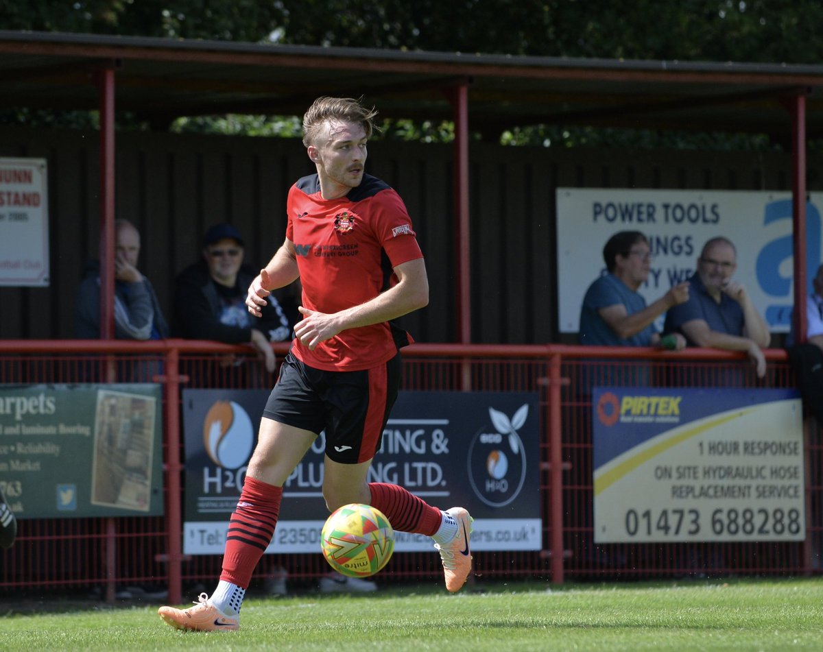 needhammktfc's tweet photo. OUR CB IS BETTER THAN YOURS 🔥

#NeedhamMarketFC #OneOfOurOwn https://t.co/EQLSBKuwu7