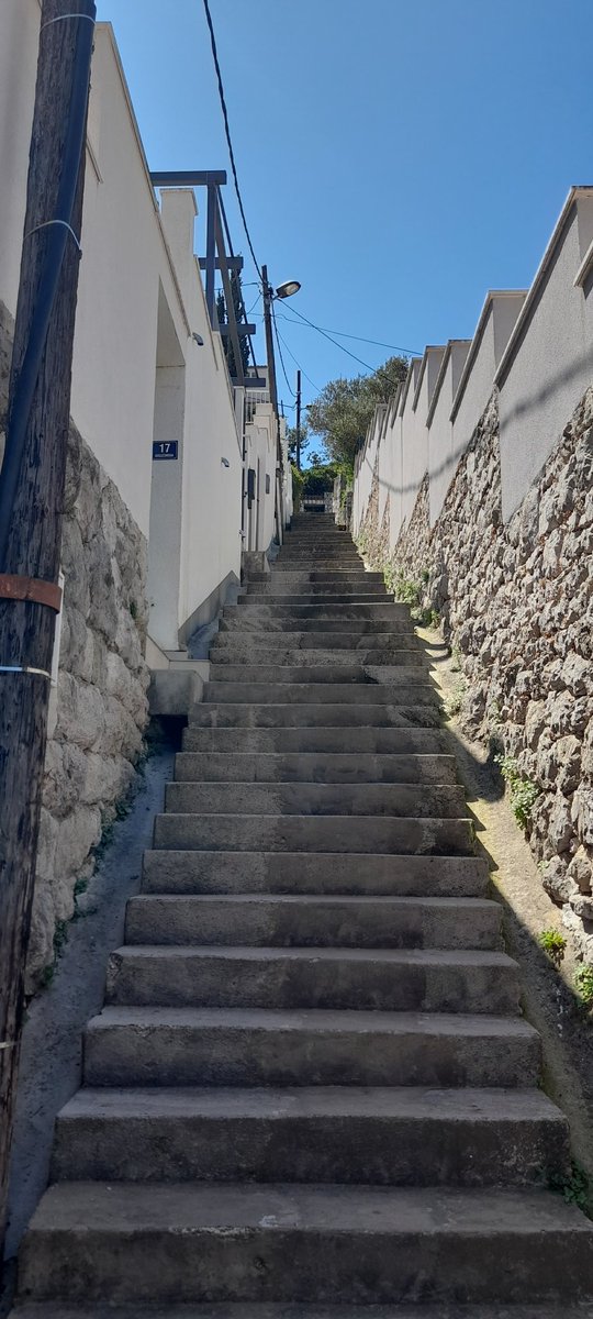 .<a href="/sampilgrim/">sam pilgrim</a> #Dubrovnik delivers doomer after doomer, this one is a great example but there are loads. As well as making a video you should pull some strings to get a #Rampage style event here too.