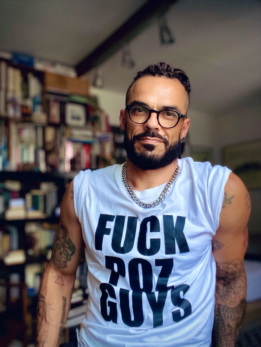 lartdeperdre's tweet image. ⭕️ #INDETECTABLE = #INTRANSMISSIBLE ❌

Une personne #séropositive au #VIH sous traitement #antiretroviral et dont la charge virale est «indétectable» n’a AUCUN (zéro, nul) risque de transmettre le virus à ses partenaires, même lors de rapports sexuelles sans préservatifs. AUCUN.