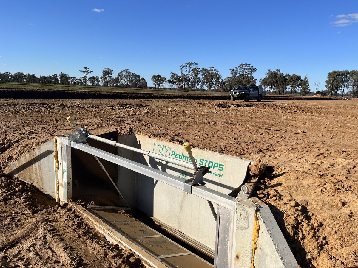 PadmanStops's tweet image. Shawn is currently on a farm tour in picturesque Northern NSW and Southern QLD, visiting our wonderful customers. Building strong relationships with our clients is a top priority! Shawn is on a mission to understand their needs better and ensure they're happy with our solutions.