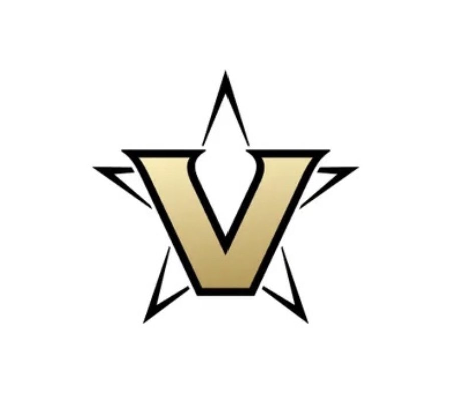 BraxLawrence11's tweet image. I am blessed to receive an offer from Vanderbilt University.⚓️ Thank you @Coach_Lea and staff I really enjoyed my time on camp on West End today. #AnchorDown #Elite3🔺 #Vandy @VandyFootball @_Elite3 @bartonsimmons @jimmythompson__ @RileyElite3  @GCS_CougarFB @coachgregcotten