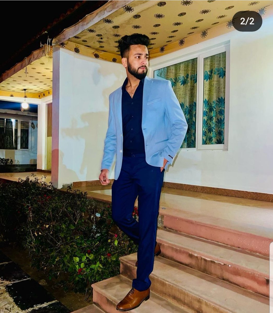 KrishMa99896861's tweet image. Salman khan ko rhna h to systumm k niche rhena pdega❤🙏🏻😡
#ElvishYadav𓃵 #ElvishArmy 
Jai shree ram🙏🏻❤.Sare bhai tweet kro trending 1 pe lao.#bycottsalmankhan