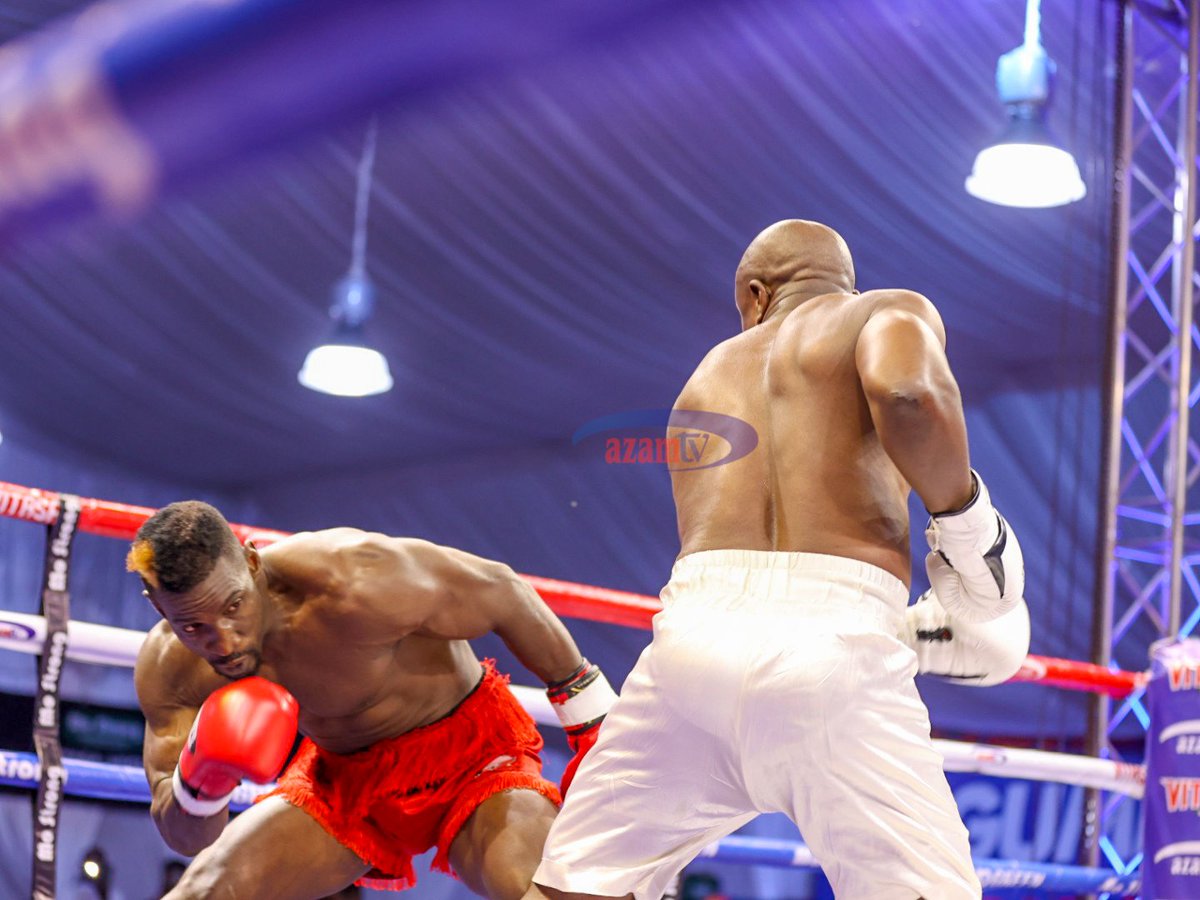 azamtvtz's tweet photo. USIKU WA VITASA:  Na sasa ni Karim Mandonga dhidi ya Moses Golola kutoka Uganda.

Je, nani atakaa??

Ni vitasa kati ya Juma Misumali na Paul Kamata .

Ni Vitasa Dozi Kubwa kutoka Mwanza LIVE  #AzamSports1HD 

 #VitasaMwanza #DoziKubwa #VitasaDoziKubwa #DoziNzito #Vitasa #VitasaNight #MoStrong #MoStrongVitasaNight #UsikuWaVitasa #Morogoro #10DaimaDamdam #NgumiJiwe