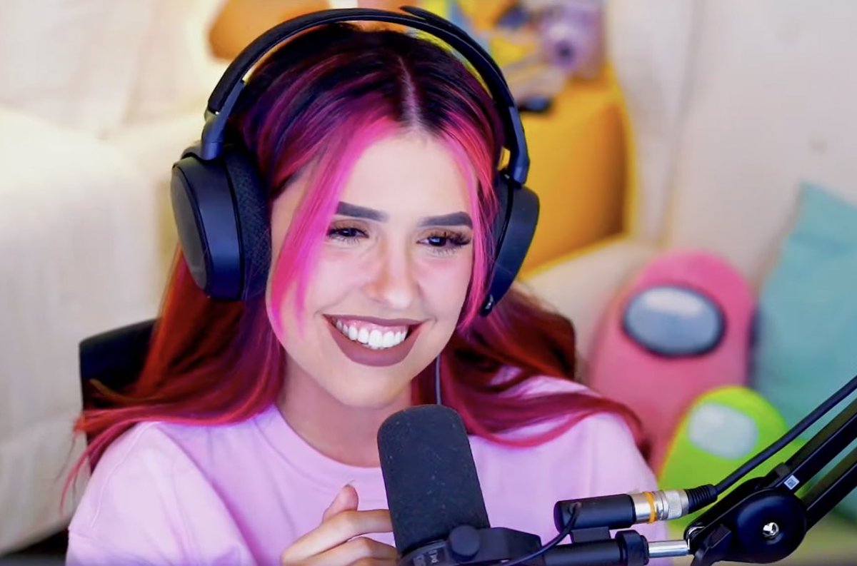 Maedu_s2s2's tweet photo. Ela está de volta! E com mais 10 mil pessoas 💛🥹

#ASSISTAfunBABE | ELA VOLTOU https://t.co/FZAlhm5Y7f