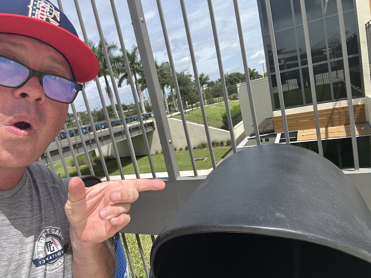 Bobby Drexler tweet media