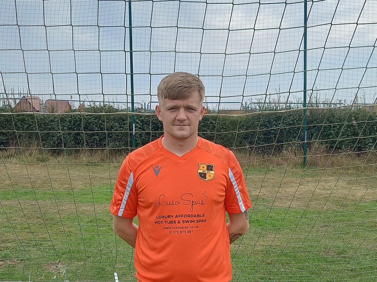 PCFCSunAdults's tweet image. #PCFC End of season awards 

Roy Lowbridge award - @shaney_dib