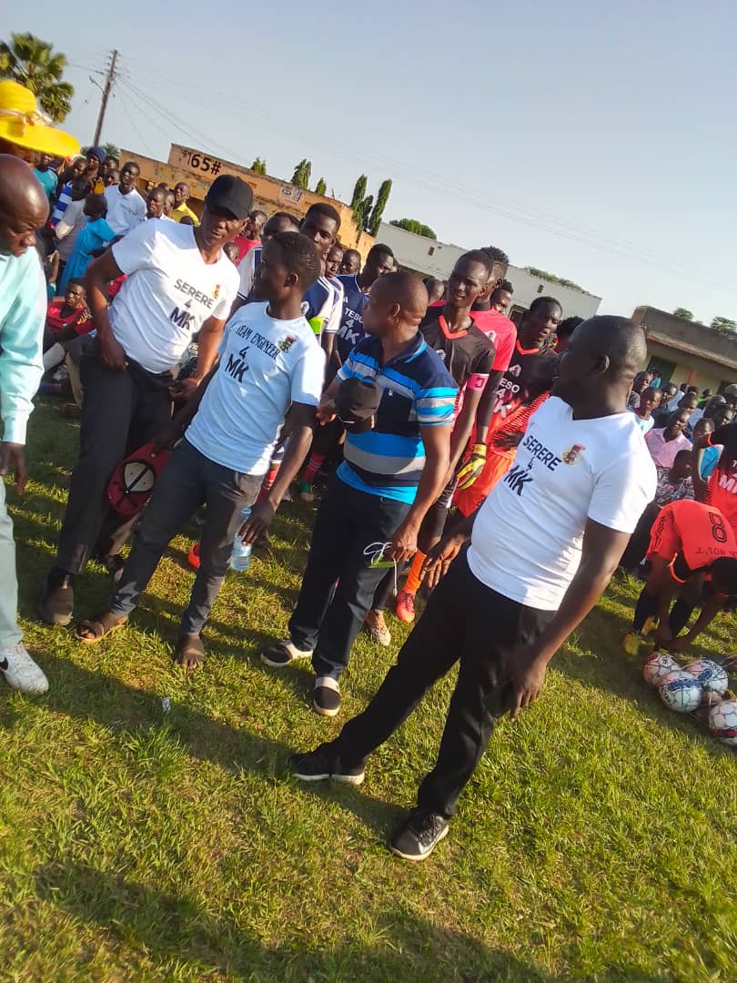olupot isaac (@olupotisaacakon) on Twitter photo The serere fans led by Former serere county MP aspirant Eng.Ongurocco rock kaberemaido township during the early hours of the MK Teso Cup football thriller between serere the Ateker fishermen and Kaberemaido the Ateker farmers.
#MKTesoCupgoingMassive
#Teso4MK
<a href="/OgwangOgwang/">Peter Ogwang</a> The serere fans led by Former serere county MP aspirant Eng.Ongurocco rock kaberemaido township during the early hours of the MK Teso Cup football thriller between serere the Ateker fishermen and Kaberemaido the Ateker farmers.
#MKTesoCupgoingMassive
#Teso4MK
<a href="/OgwangOgwang/">Peter Ogwang</a>