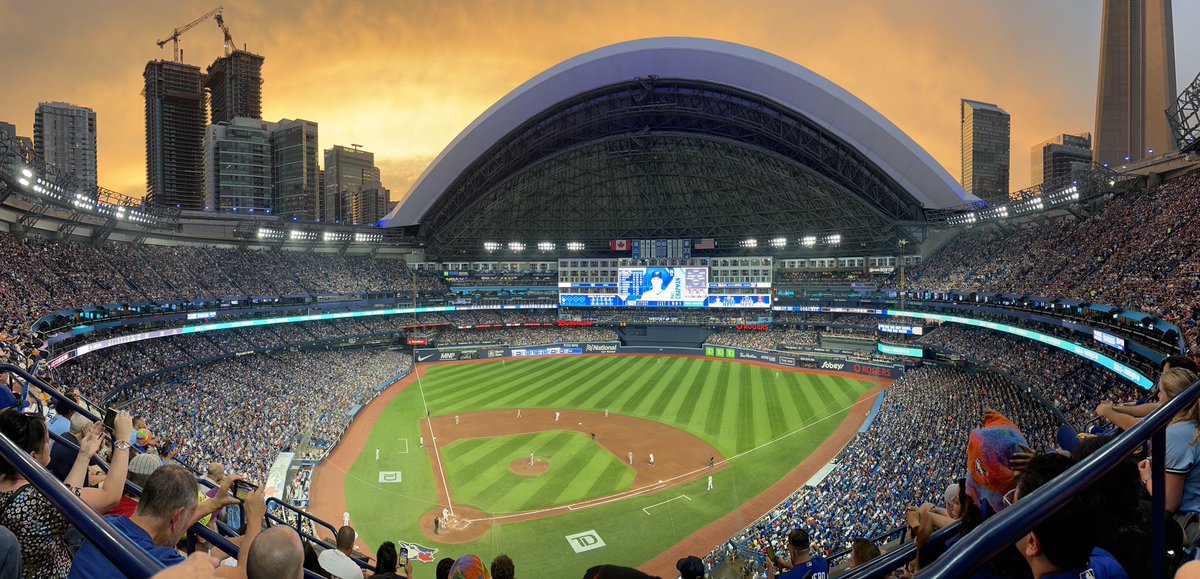 adamsikes's tweet photo. @BlueJays our family had a great night for our first time in the Rogers Center…our 30th MLB park!  It was a beautiful sunset and victory for the Blue Jays.  MLB Ballparks Tour complete!  @MLB @cityoftoronto #nofilter https://t.co/MblLW6WJ5e