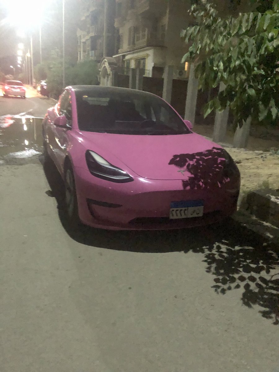 amir_sady's tweet photo. just spotted the mf Barbiemobile https://t.co/7QqiDEc64W