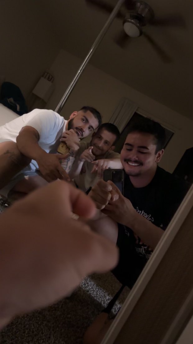 youngmigo_99's tweet photo. Life is still good 🤍🤍🤍 https://t.co/DkZWsNYQfu