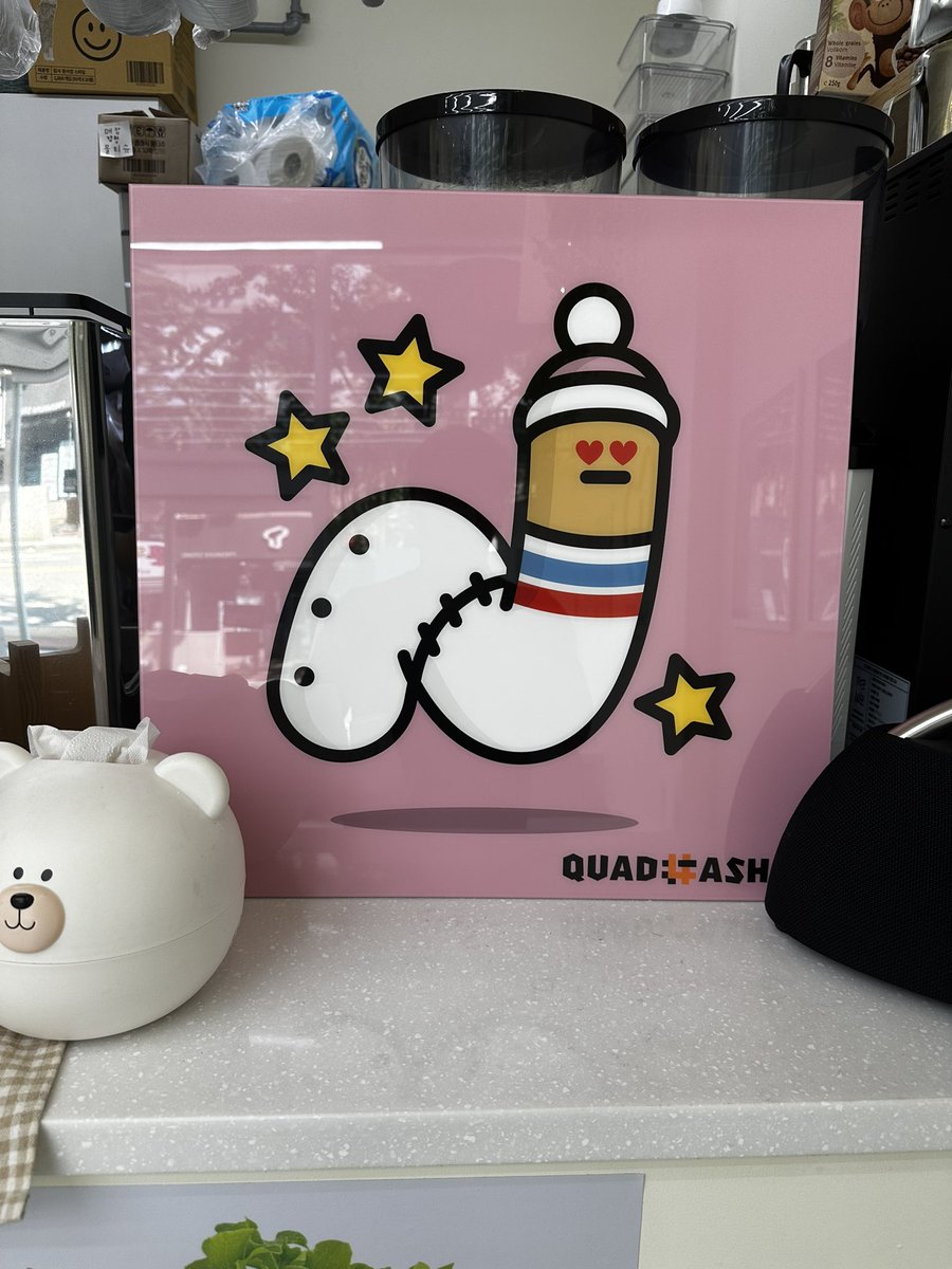 jangdoocheon's tweet photo. 오늘 나에게 주어진 시간 4시간..
첫번째 장소 샐픽..귀여운 지렁이와 벌크업을 위한 닭가슴살 샐러드..아이들에게 맛을 느끼게 해주고.싶다! 우리 쿼드해시..꽃길만 걸을꺼 같아요. 모두 화이팅.하시지요! @QUADHASH  @jpapa91  @iamdoo2  #쿼드해시 #레이드이벤트 #샐픽 https://t.co/IydejXwjIK
