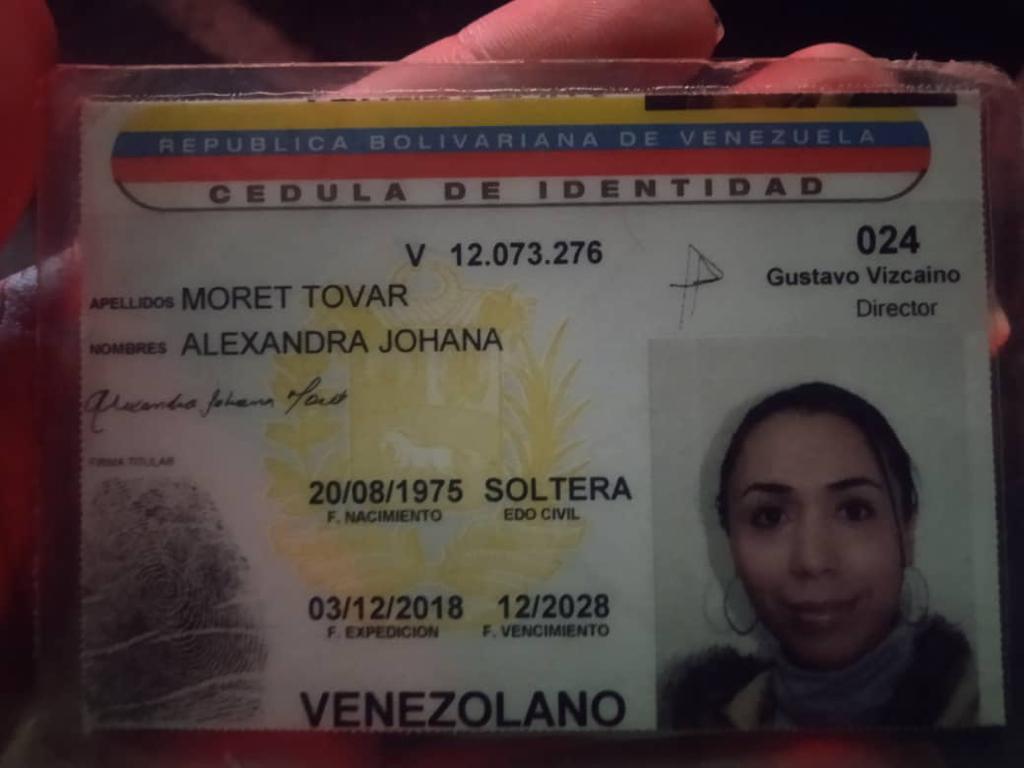 MaquinaDelAire's tweet photo. Mujer arrollada en la panamericana si conocen a los familiares https://t.co/6L5Tx21QWn