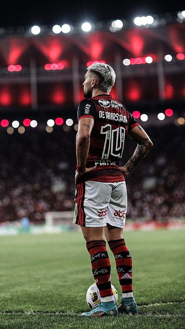 OficialSala12's tweet photo. O MELHOR jogador da segunda geração mais vitoriosa da história do Flamengo.

Arrascaeta é MUITO craque! https://t.co/2n1eM2tjMr