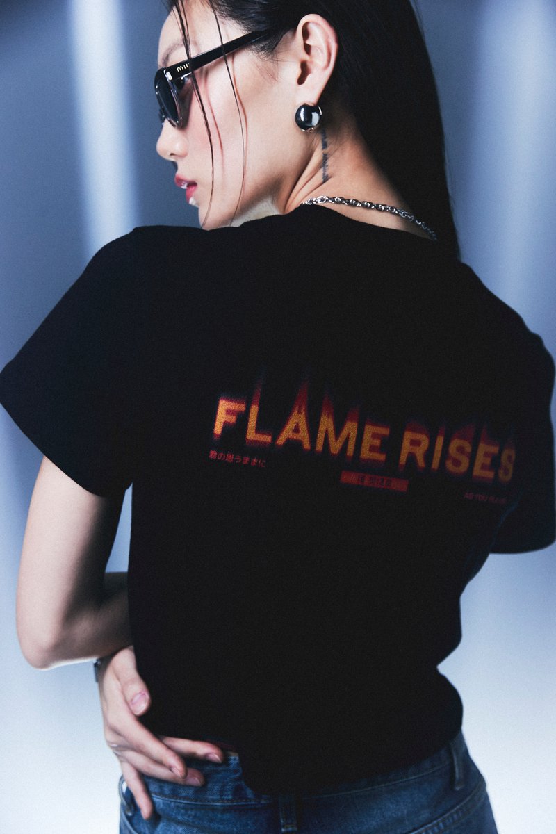 2023 LE SSERAFIM TOUR 'FLAME RISES' OFFICIAL MERCH. CONCEPT PHOTO