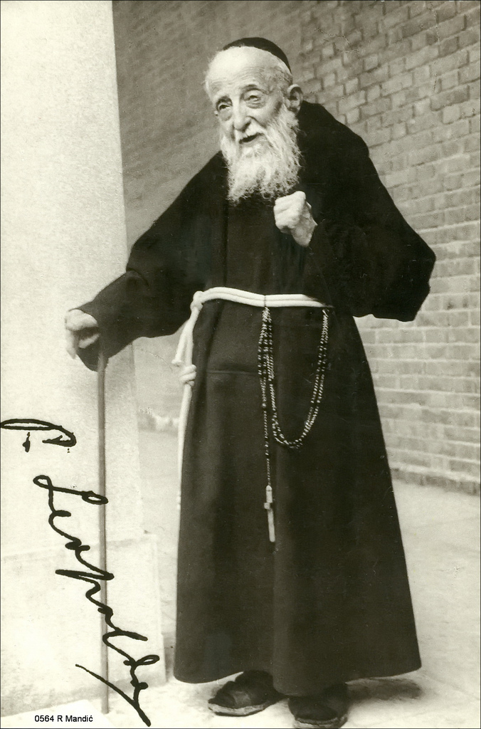 NoTrueScotist's tweet photo. July 30 is the feast of the “Apostle of Confession”, Saint Leopold of Castelnuovo (born Bogdan Ivan Mandić): Croat nobleman, Capuchin friar, and priest, who died on this day in 1942, aged 76. Despite his disabilities, he often spent up to 15 hours a day hearing confessions. https://t.co/n1jFtRggGK