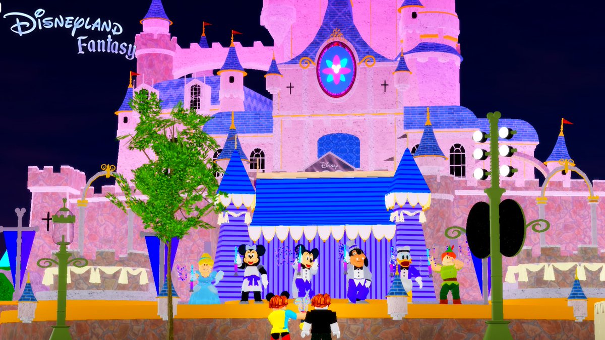 DLFRoblox's tweet photo. Our friends have hosted a party and want you to dream with them in Dream Along With Mickey! Come down to the park and shout ✨Dreams Come True!✨ https://t.co/UfLmhfImqi