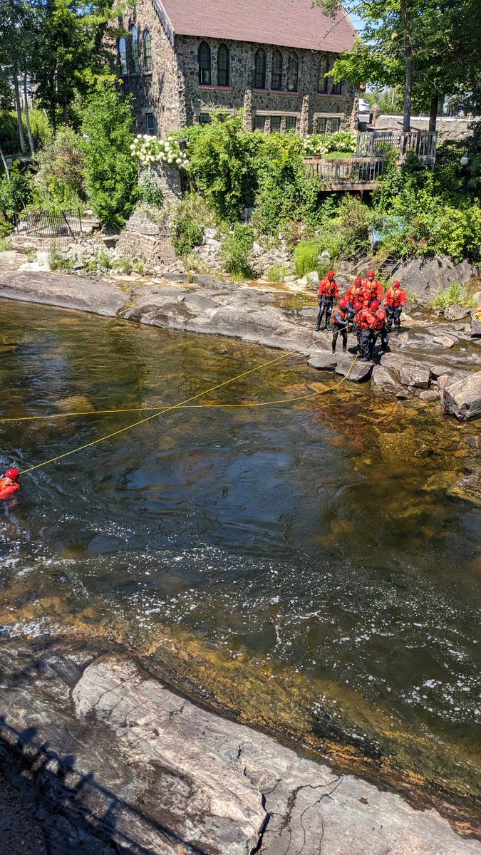 MuskokaLakesFD's tweet image. Firefighters @MuskokaLakesTwp were out getting wet and tired learning new rescue skills today.  Swiftwater Rescue skills were being practiced with our @SFA_Ontario instructors in Bala.  Watch for these responders out tomorrow in the water.
@SFA_Canada #Ready4response
#Nfpa1006
