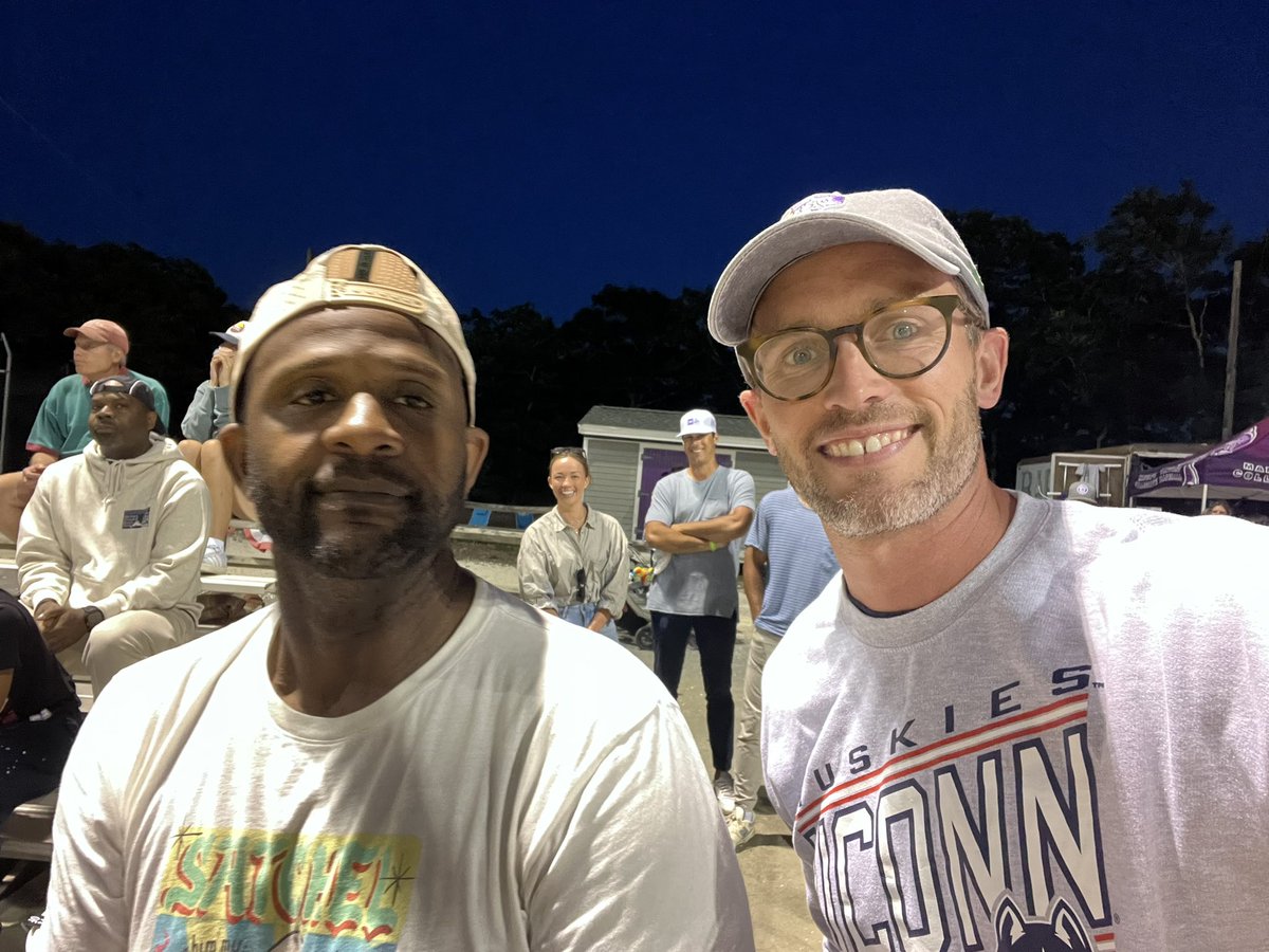 ethan_studley's tweet photo. @CC_Sabathia great meeting you chap https://t.co/OY2wnAA3Vx