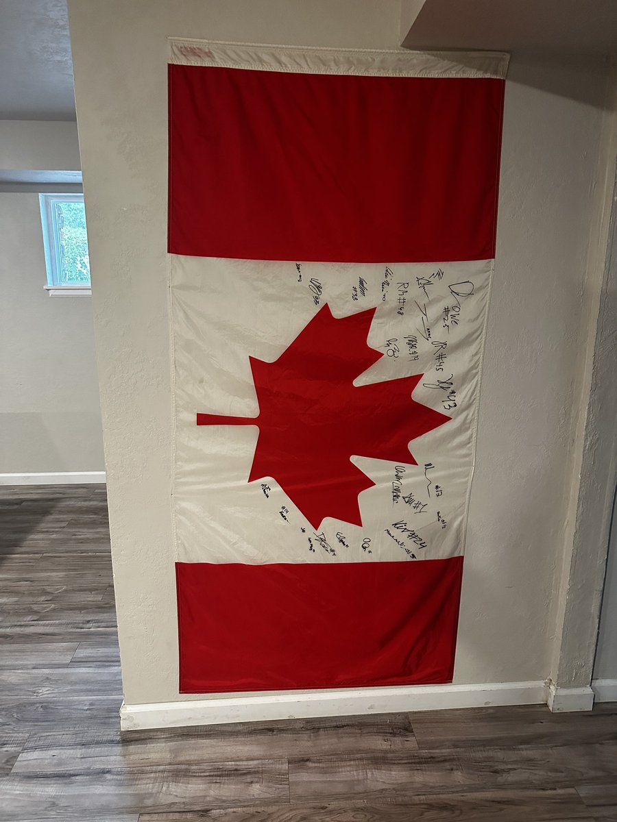 PrimeTimePics (@jesse_hankins) on Twitter photo It’s official! Our northern boys will forever be in our memories and now in our home. Ashton and Darren and the rest of the Mississauga Tigers made such a huge impact on our family this past week. Can’t wait to see them again next year. #cmws <a href="/byrongreg/">Greg Byron</a> <a href="/HppTigers/">TigersHPP</a> <a href="/conniemackwsbb/">Connie Mack World Series</a> It’s official! Our northern boys will forever be in our memories and now in our home. Ashton and Darren and the rest of the Mississauga Tigers made such a huge impact on our family this past week. Can’t wait to see them again next year. #cmws <a href="/byrongreg/">Greg Byron</a> <a href="/HppTigers/">TigersHPP</a> <a href="/conniemackwsbb/">Connie Mack World Series</a>
