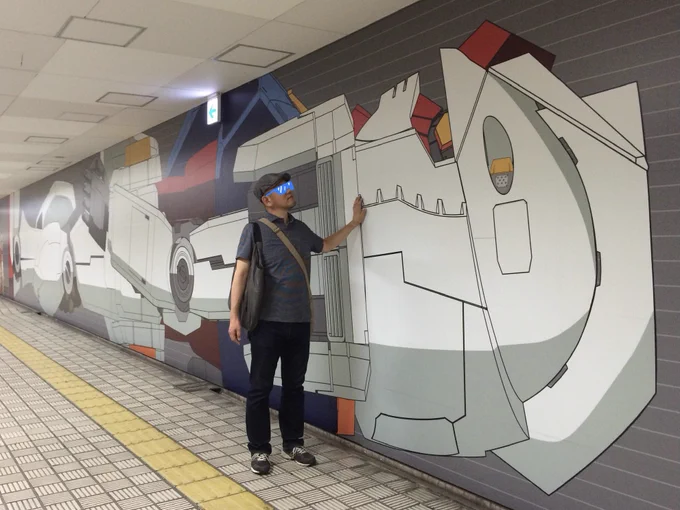 夏休みなんだしNHKはガンダム劇場版三部作を放送して少年少女に見せなさいな。このアニメを観る事は日本国民の義務と責任なんだから(贋ダムオリジンなんて放送したくらいだからそれぐらいしてよ)