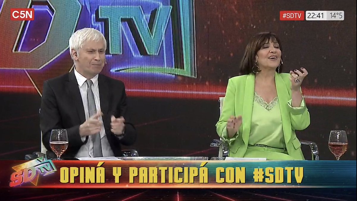rating_politico's tweet photo. 📊📈 Pico de 4,3 puntos para #SDTV @c5n liderando la noche https://t.co/yvafxPqsre