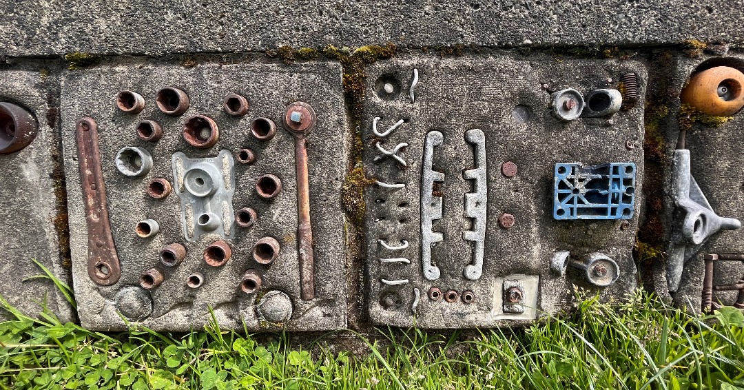 cityofkent's tweet photo. Nuts, bolts, trucks, axles and wheels are embedded into cement at Kent Lions Skate Park. #KentArts 🔩
One of several “Reclamation Art Projects,” “Skate Park Tile Project” was a collaboration between Ruth Marie Tomlinson and local youth to reclaim sites that had been vandalized. https://t.co/jzk6uTveJH