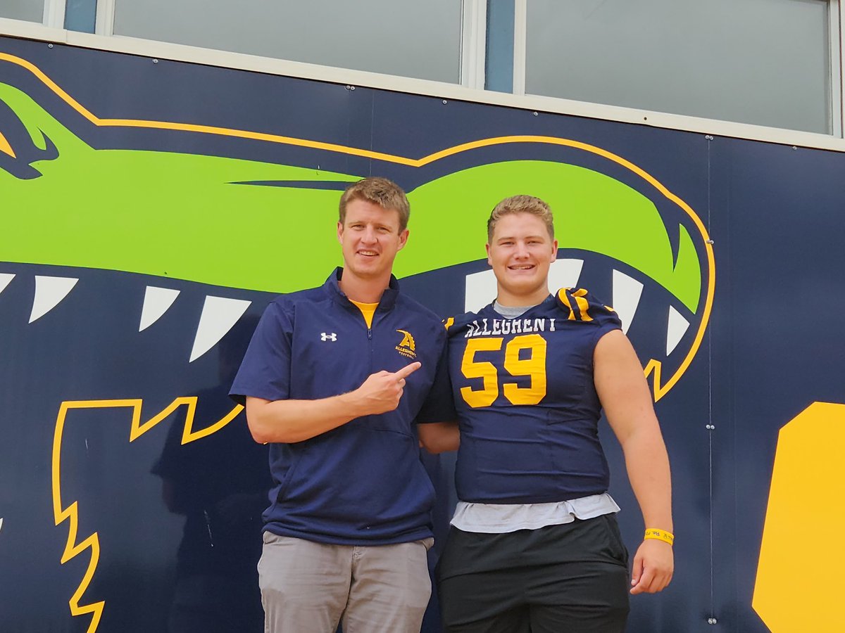 j_smith_59's tweet photo. Thanks @Coach_Layer for having me up to Campus today and showing me around! @PR_RamsFootball @Coach_LeDonne @Mike_Mack58 @NCSA_Football @ncsa https://t.co/N4B6T6ADjZ